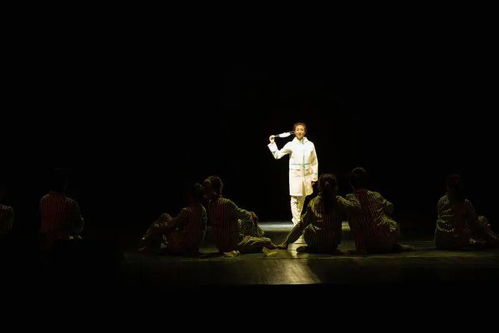 用艺术凝聚力量——2020年青浦区抗击疫情主题原创文艺作品展评展演侧记